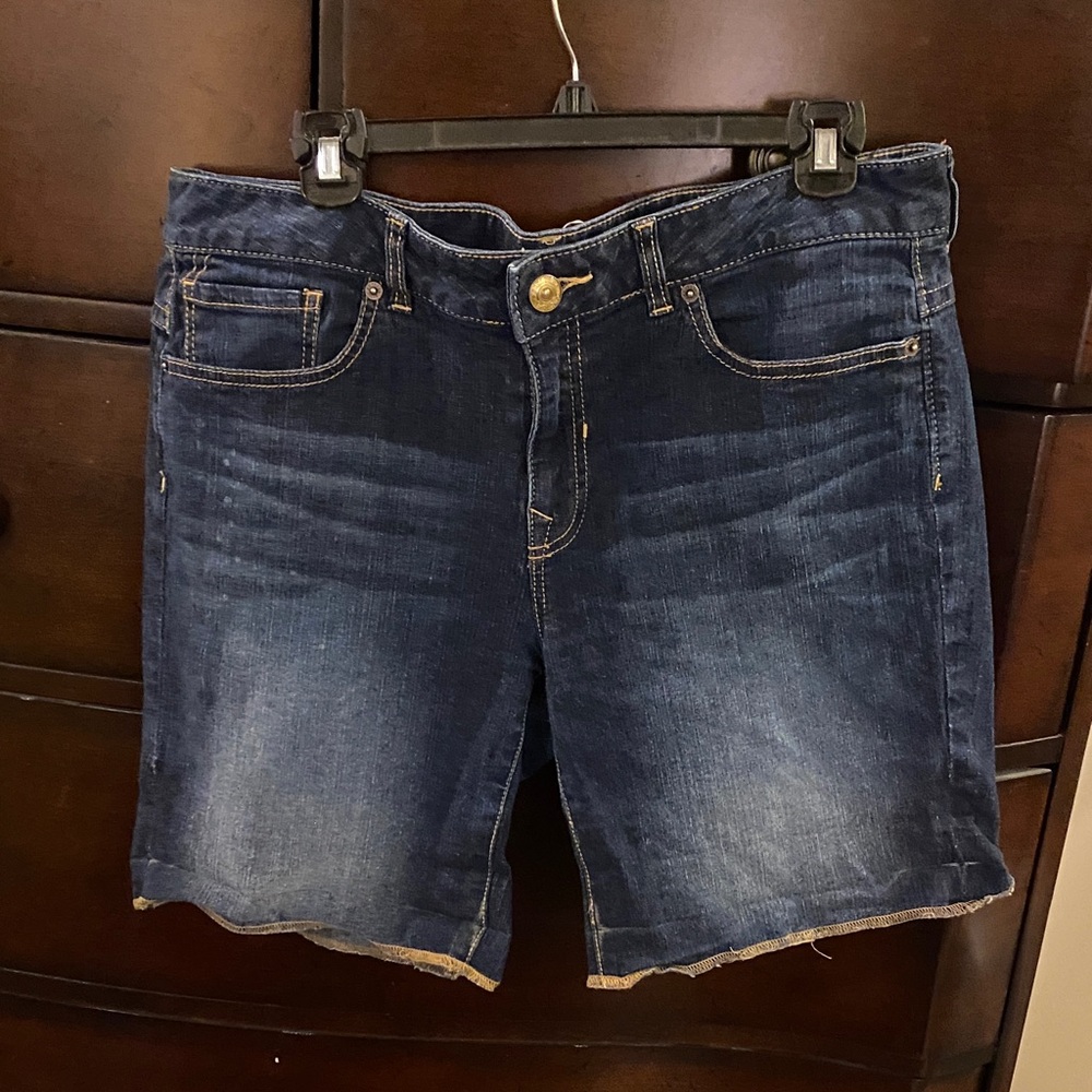 Woman’s Dark Indigo denim shorts - Size 12